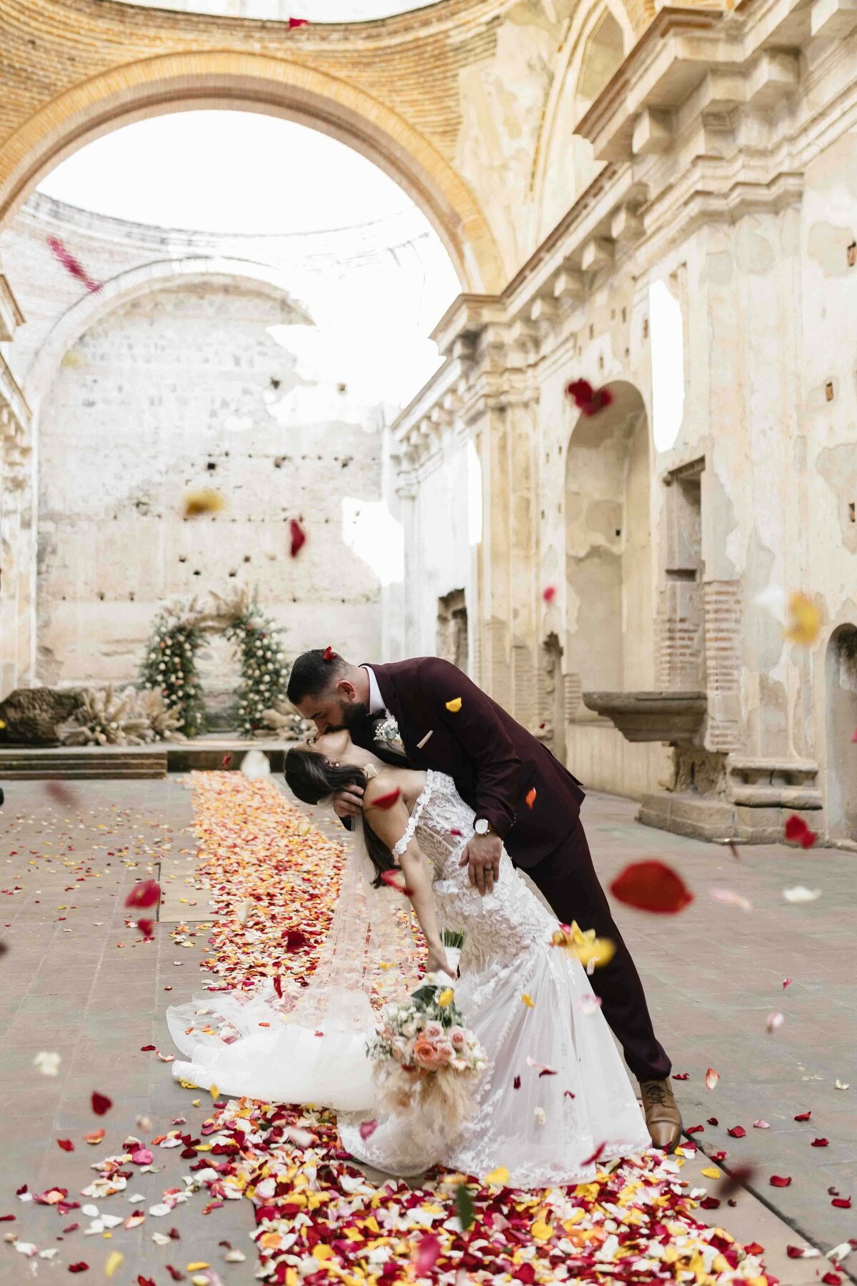 Wedding at Convento Santa Clara in Antigua, Guatemala