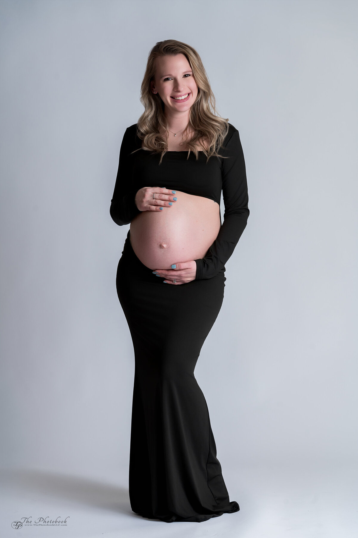 Edited-TP6_7769-Ostrum-Maternity-Pregnancy photoshoot