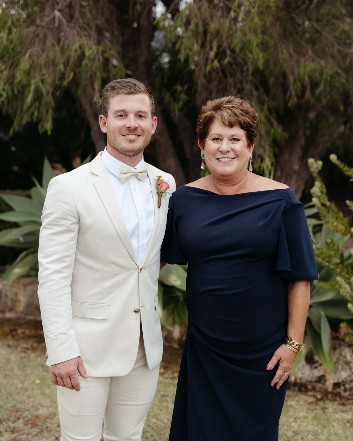 Emily & Jonathon-28