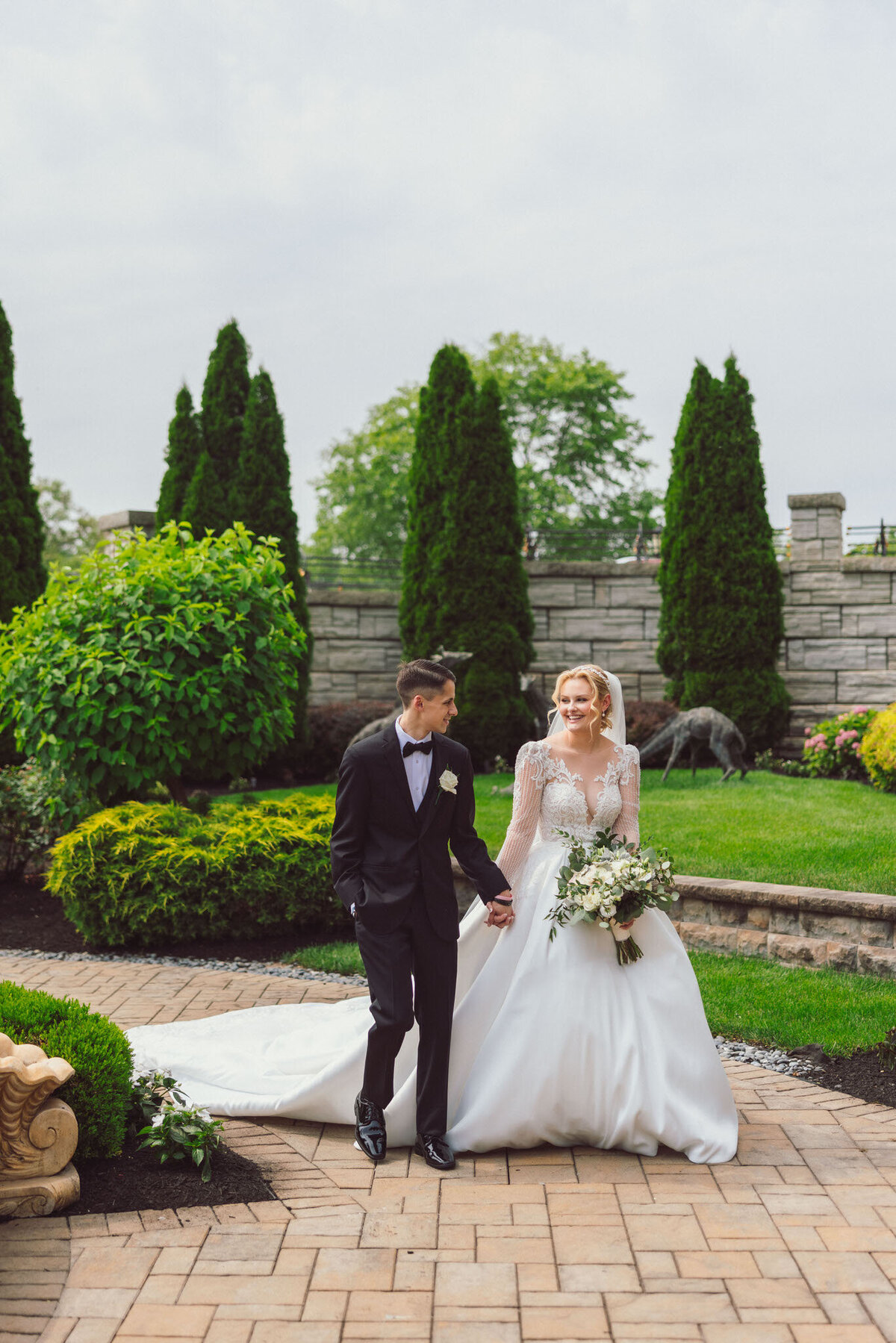 250613-Laura&Alex-Wedding-TheLegacyCastle-PomptonPlains-NJ-Previews-Web-88