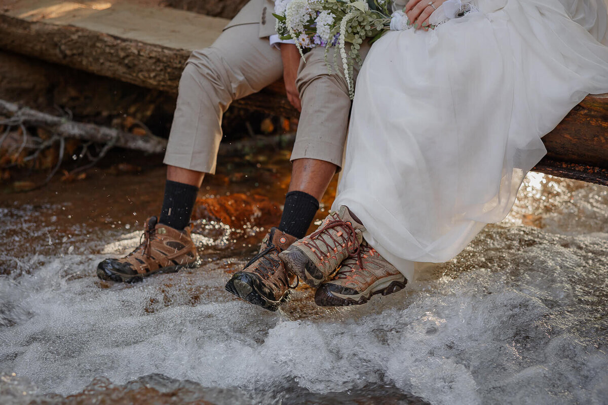 colorado-springs-elopement-photographer-40