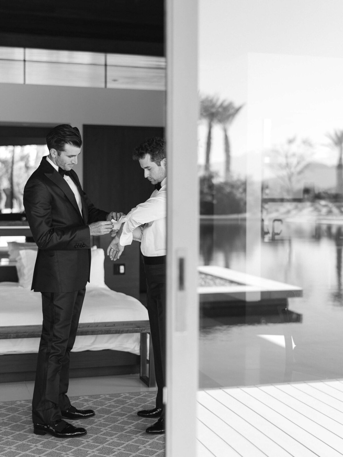 49-KT-Merry-Palm-Desert-Wedding-Matthew-Stephen