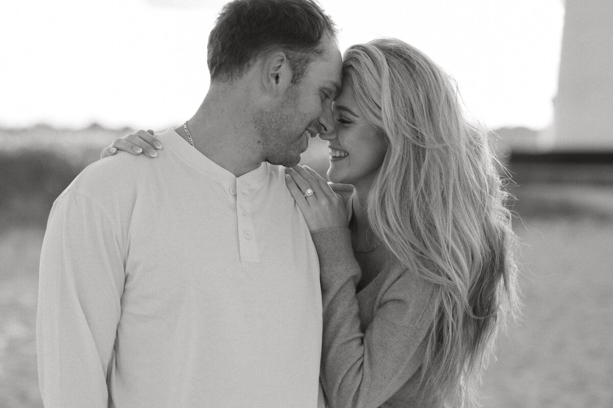marthas-vineyard-engagement-3