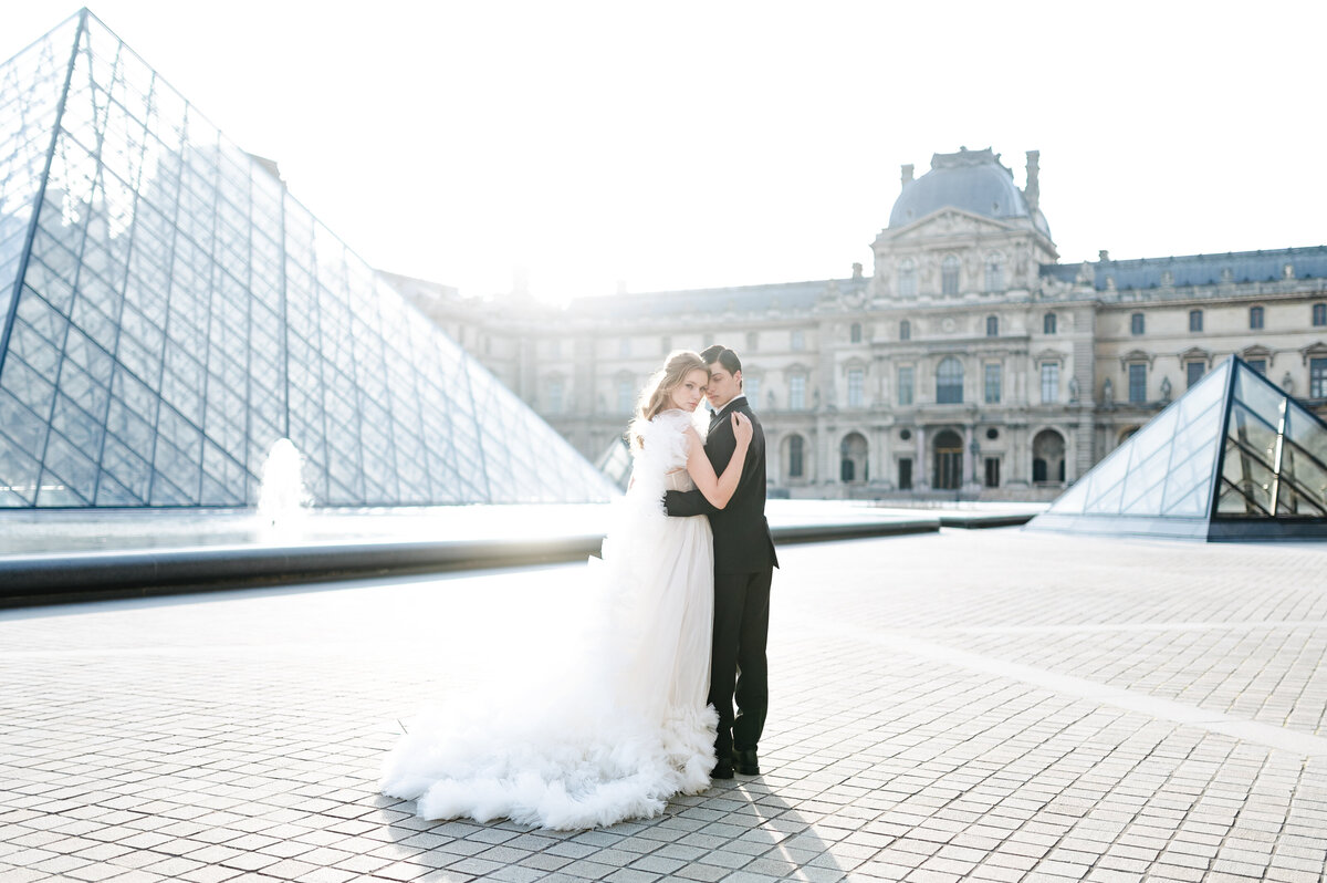 Morgane Ball Photographer Wedding Engagement Couple Paris France Chateau Louvre Editorial