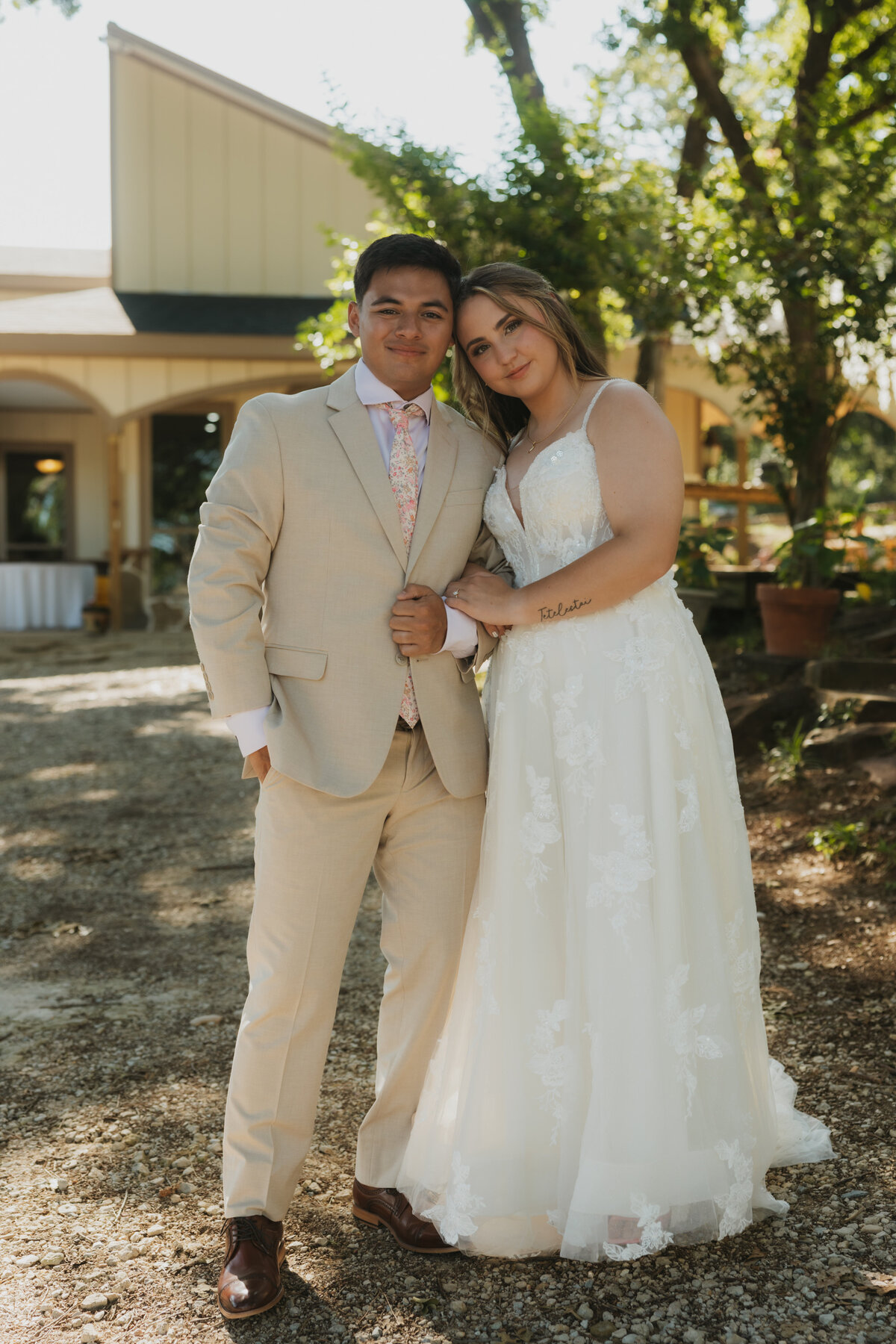 Abby Herron Photography Dallas Texas Travel Weddings and Lifestyle Photographer Wedding Photos for Nick and Sophia CouplesPhotos31