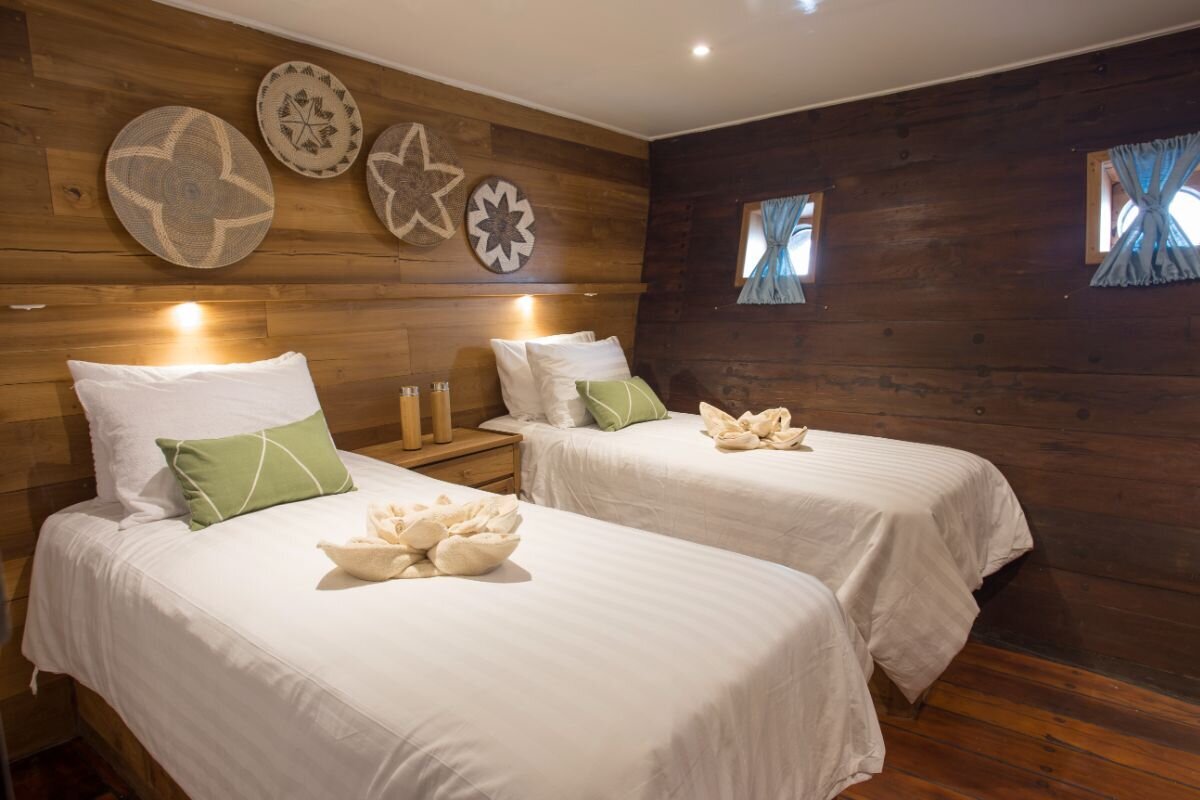 Harmoni Luxury Indonesia Yacht Charter - Harmoni Luxury Indonesia Yacht Charter8
