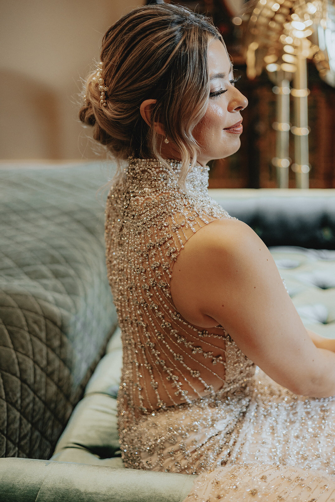 Side portrait of bride