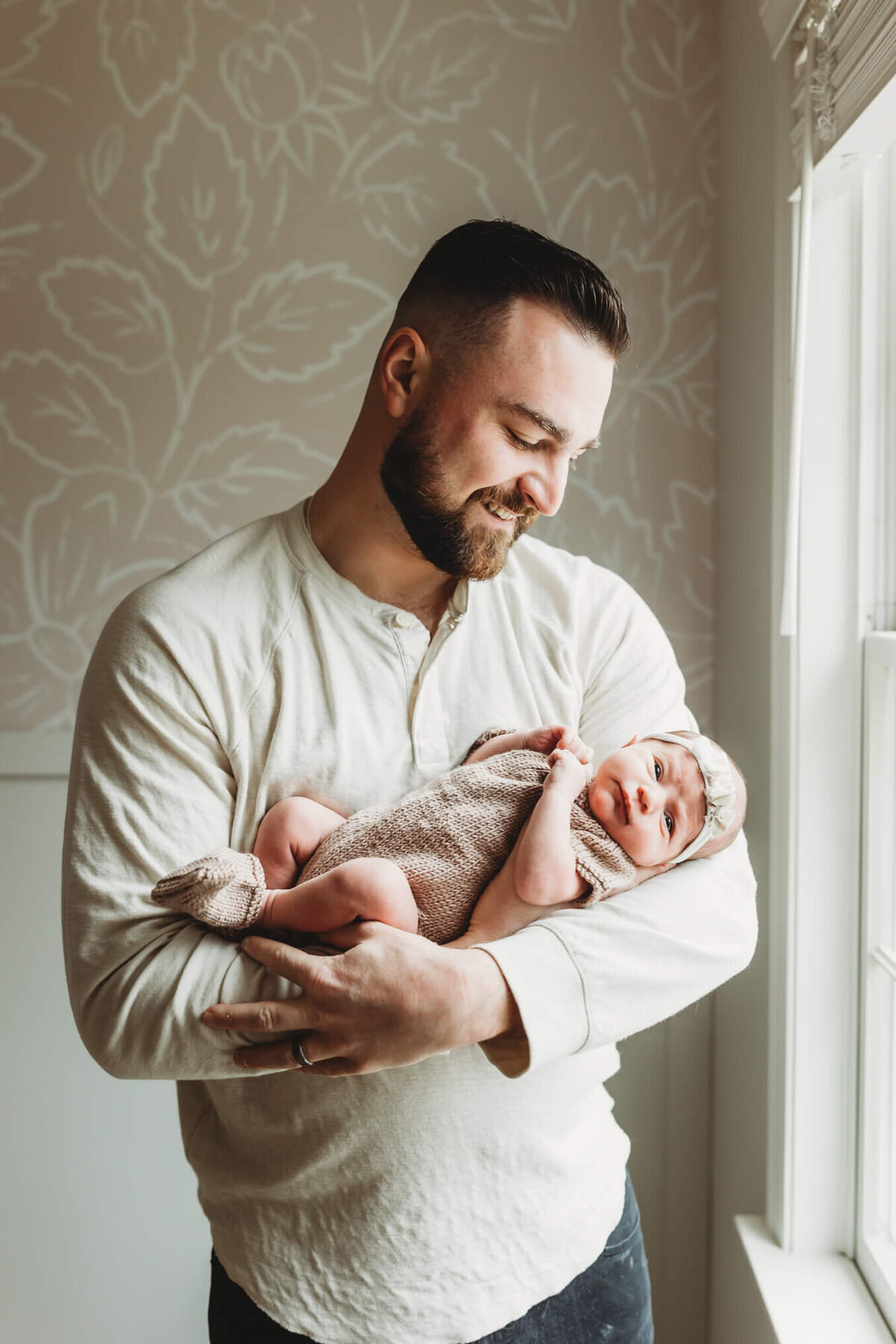 Newborn-Photography-with-Dog
