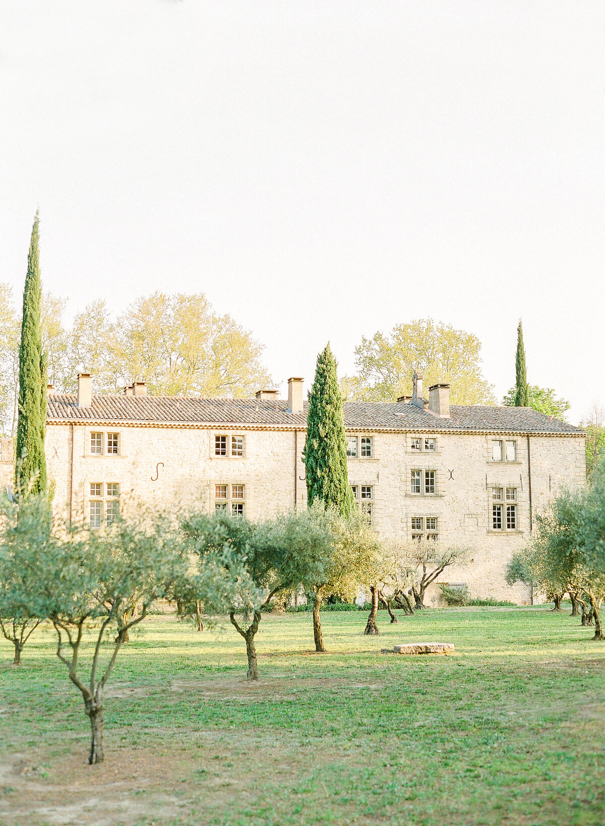 Jennifer Fox Weddings English speaking wedding planning & design agency in France crafting refined and bespoke weddings and celebrations Provence, Paris and destination Portfolio_©_Oliver_Fly_Photography_12