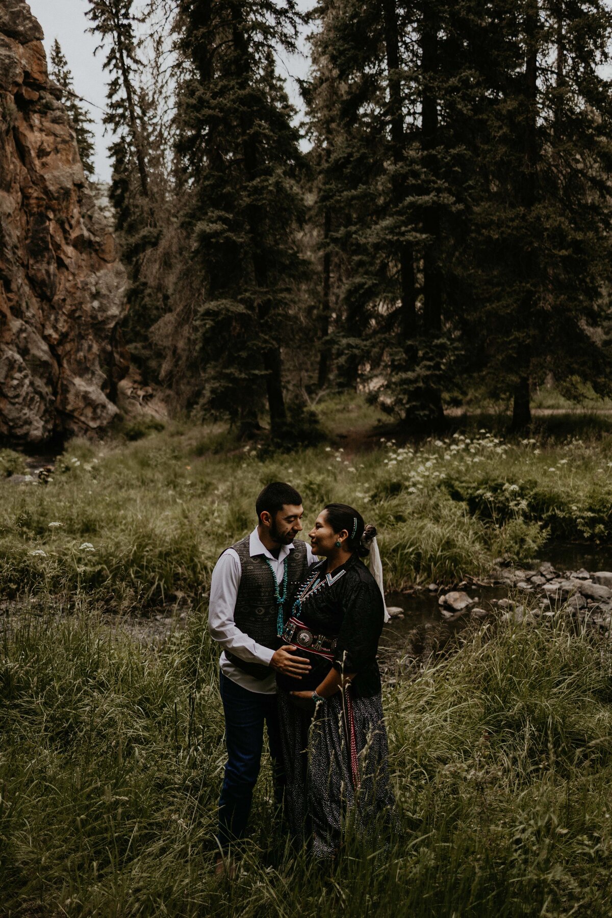 jemez-springs-new-mexico-maternity-photo-shoot-14