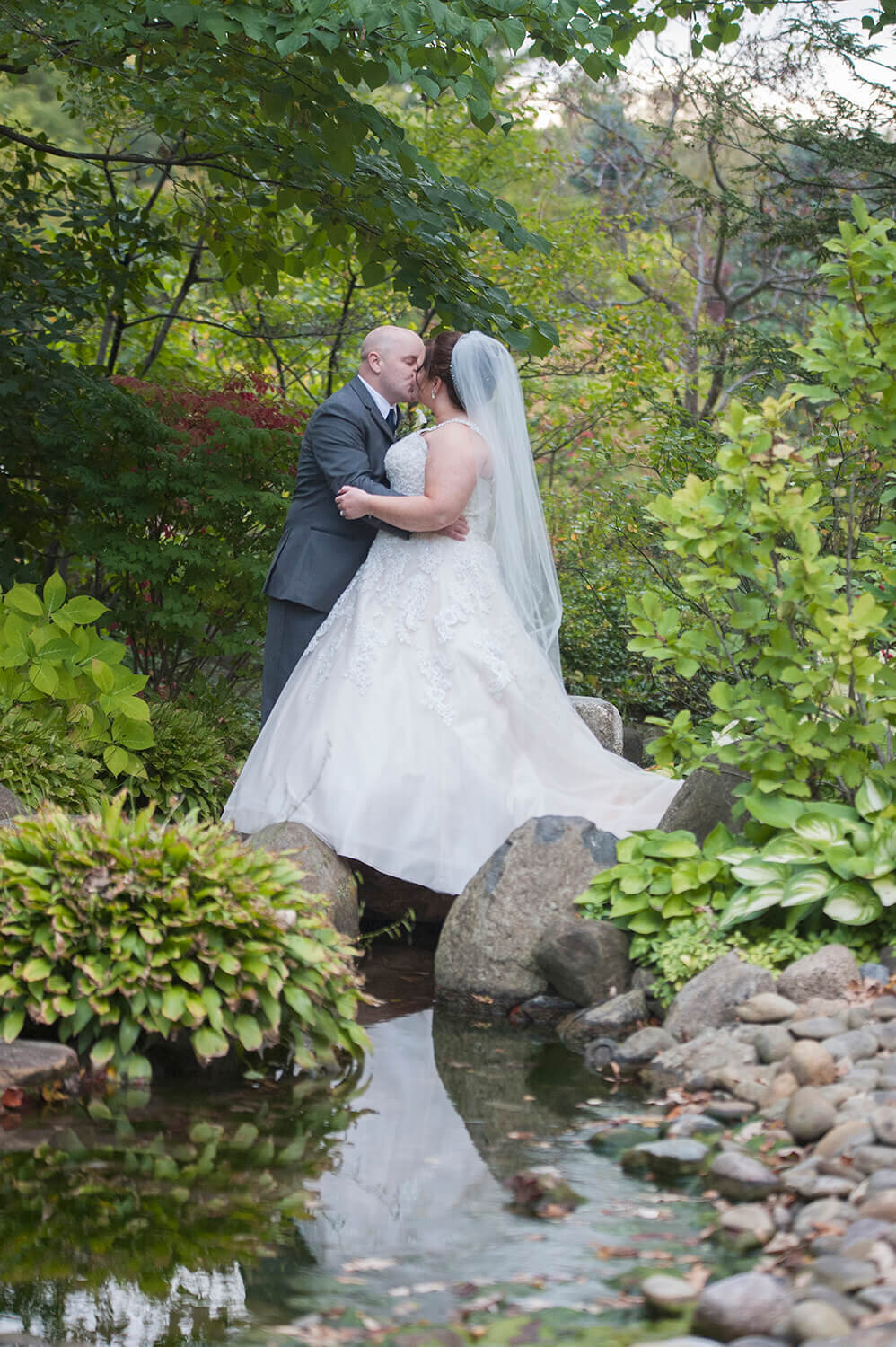 Anderson Japanese Gardens rocks and creek Rockford Wedding Photography