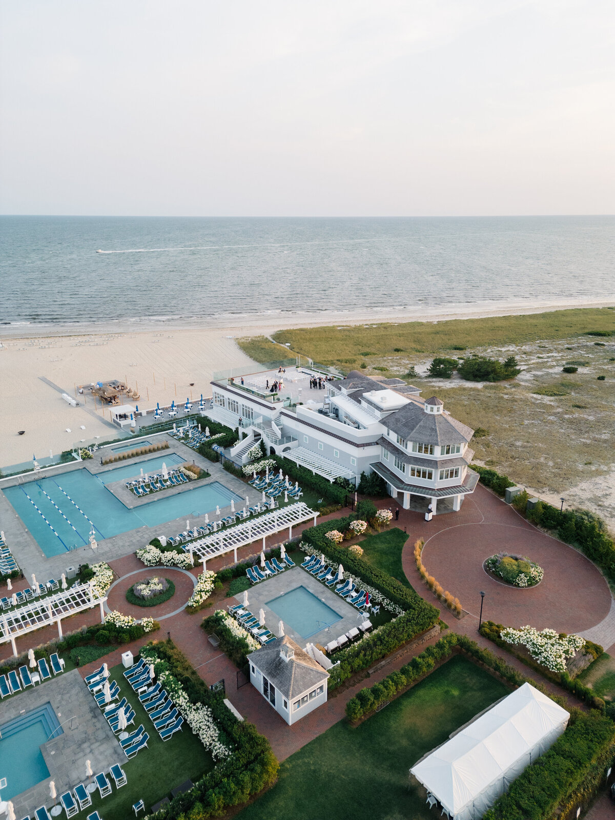 Mr&MrsWalsh-CocktailHour-41