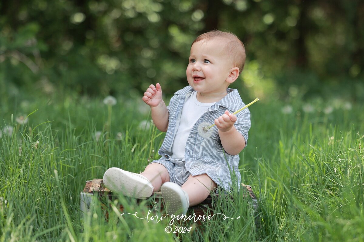 lehigh-valley-photographer-lori-generose-lg-photography-first-birthday-cake-smash-boy-slatington-pa