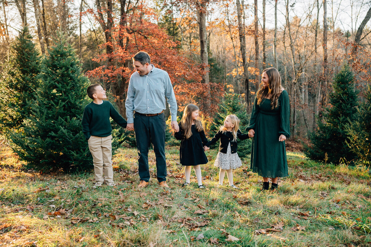 Christmas Tree Farm Mini Sessions | Connecticut Family Photographer-36