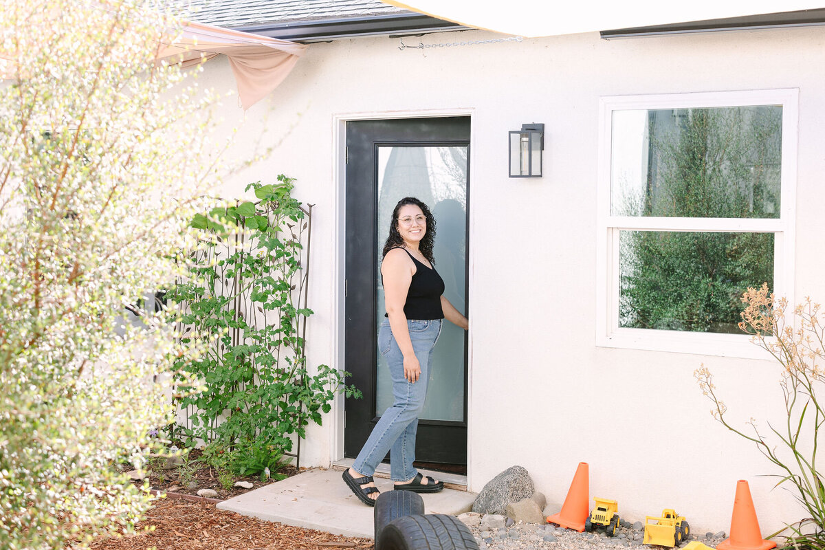 08132024Kahiry&Maya-1029