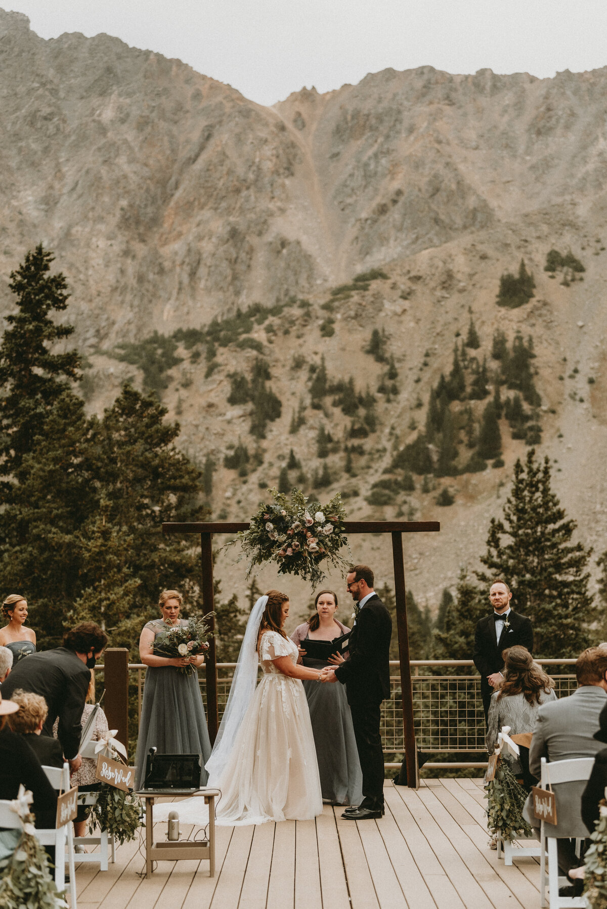 Julia_Susanne_Photography_ABasin_Wedding_003