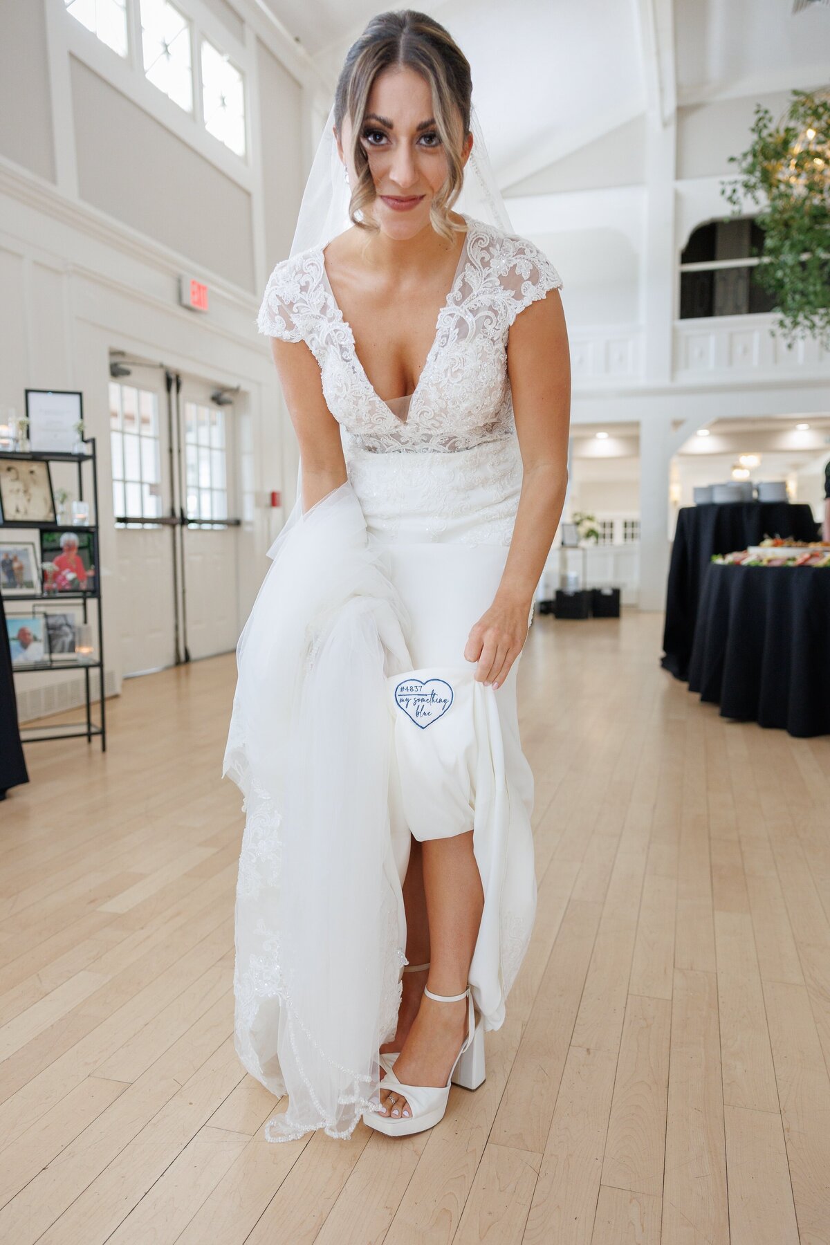 brides-something-blue