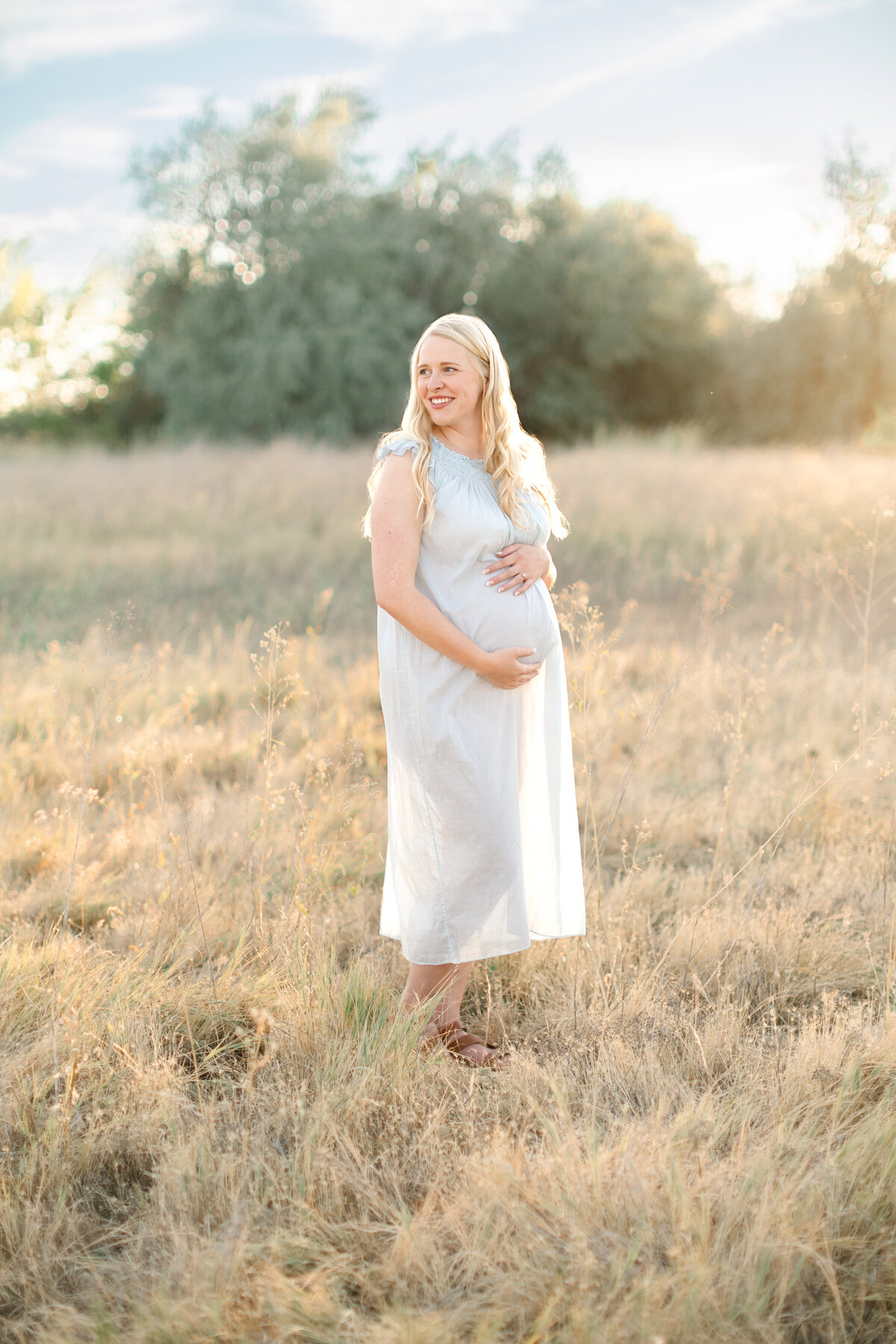 bountiful-pond-maternity-session