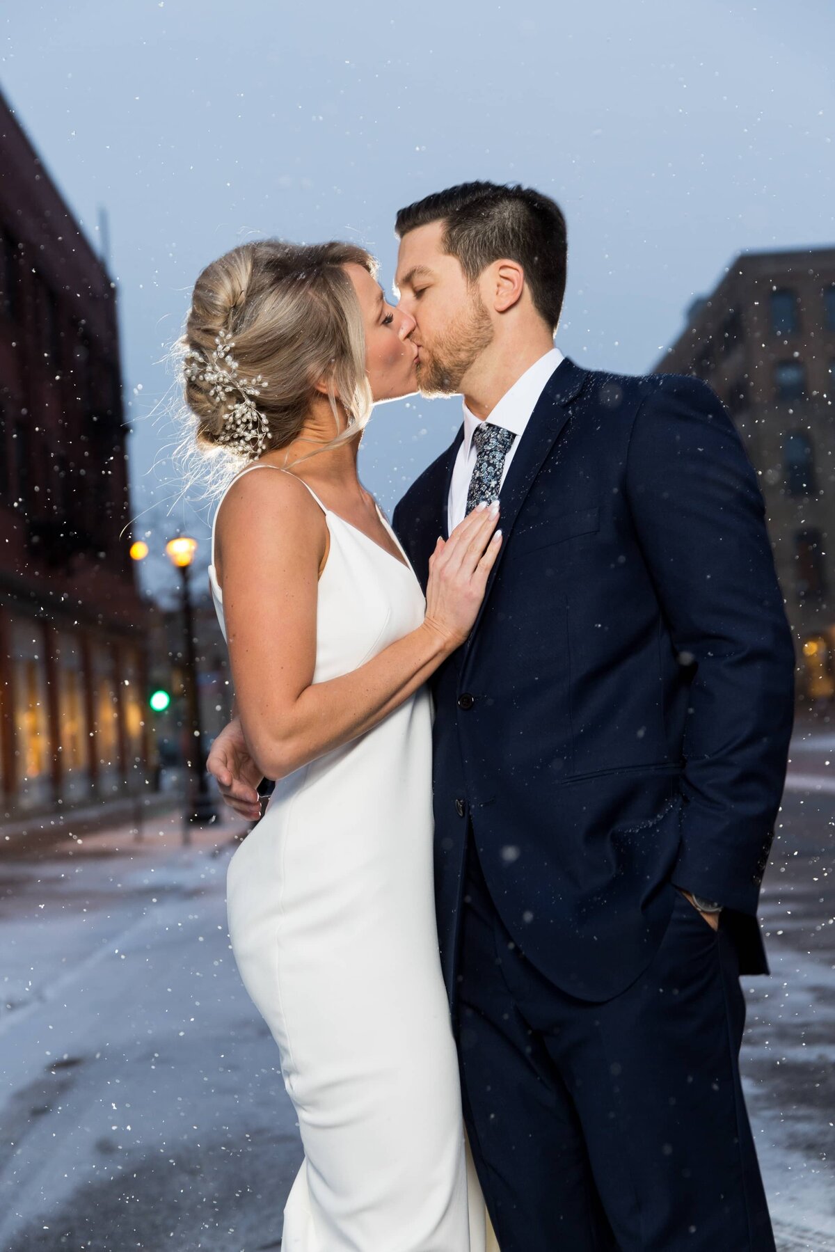 Colorado-Wedding-Photographer-Romantic-Mountain-Wildflower-Weddings-9