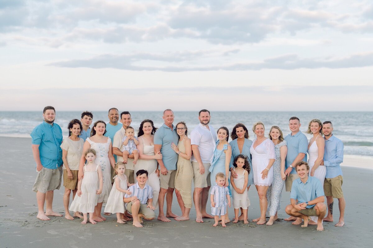 large family group photo in myrtle beach sc family photoshoot