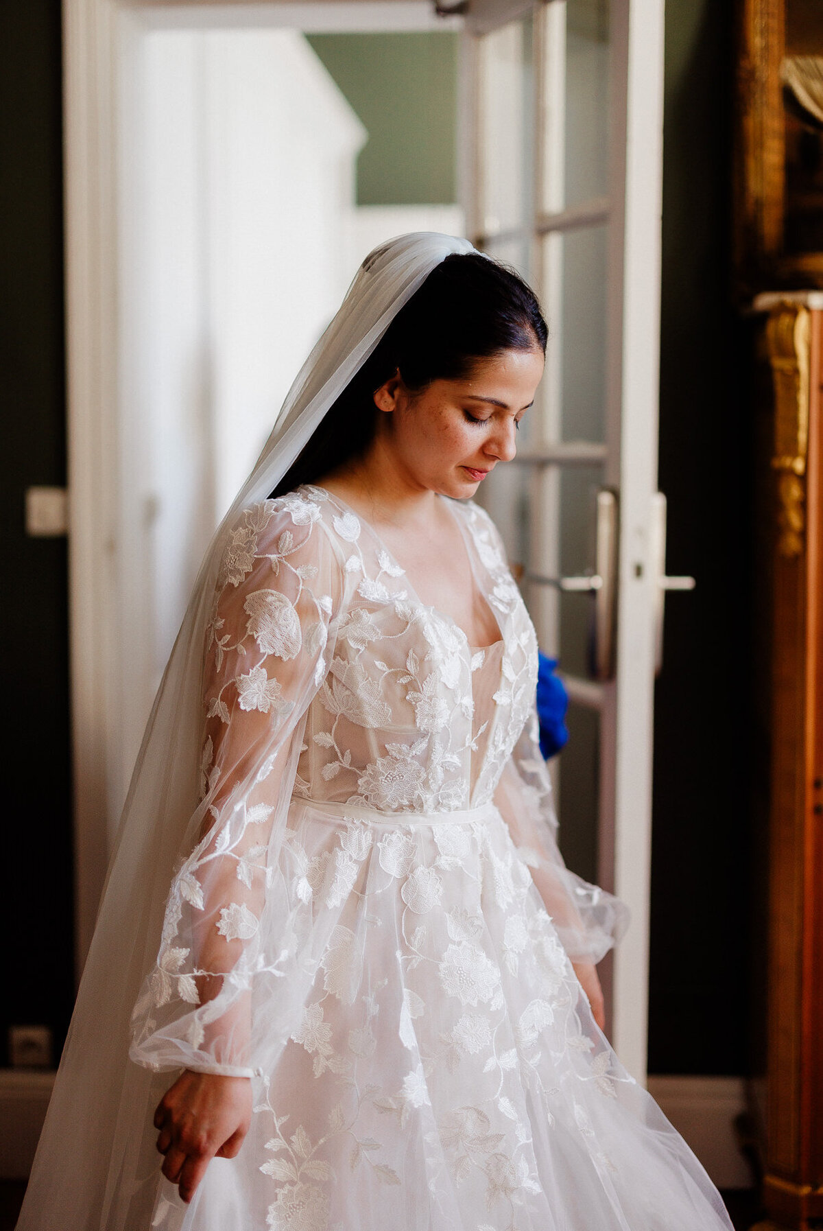 Modern_Chic_Chateau_Valouze_Destination_Wedding_Photographer-147