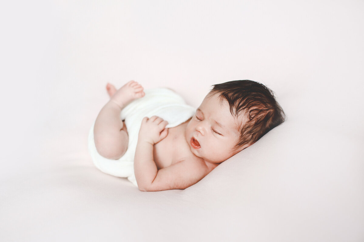 This minimalist backdrop is perfect for adding a touch of elegance to your  newborn photo sessions. The lily is a symbol of purity and in... | Instagram