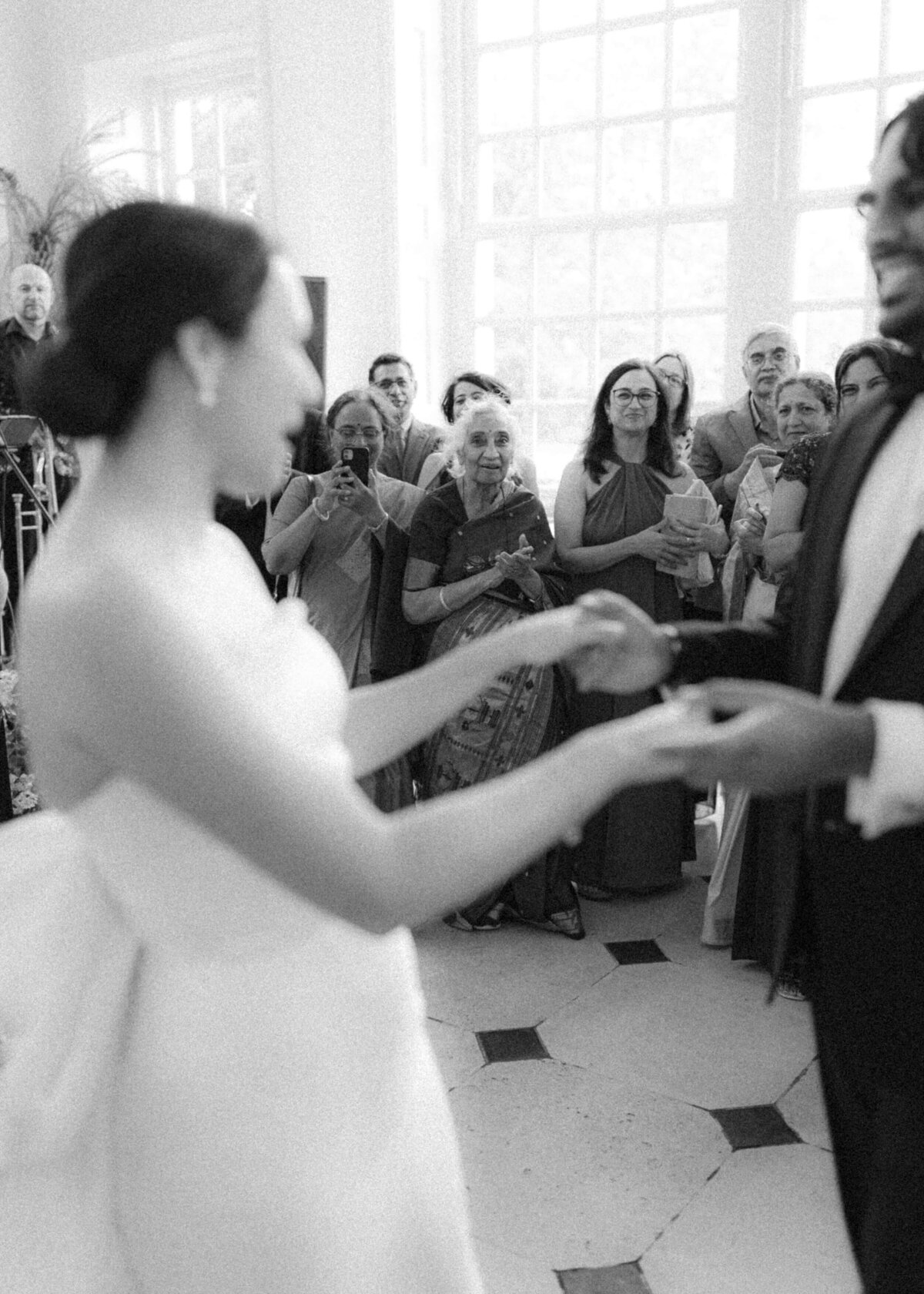 Anna-Vish-Wedding-Kew-Gardens-Chloe-Lowe-Photography-515