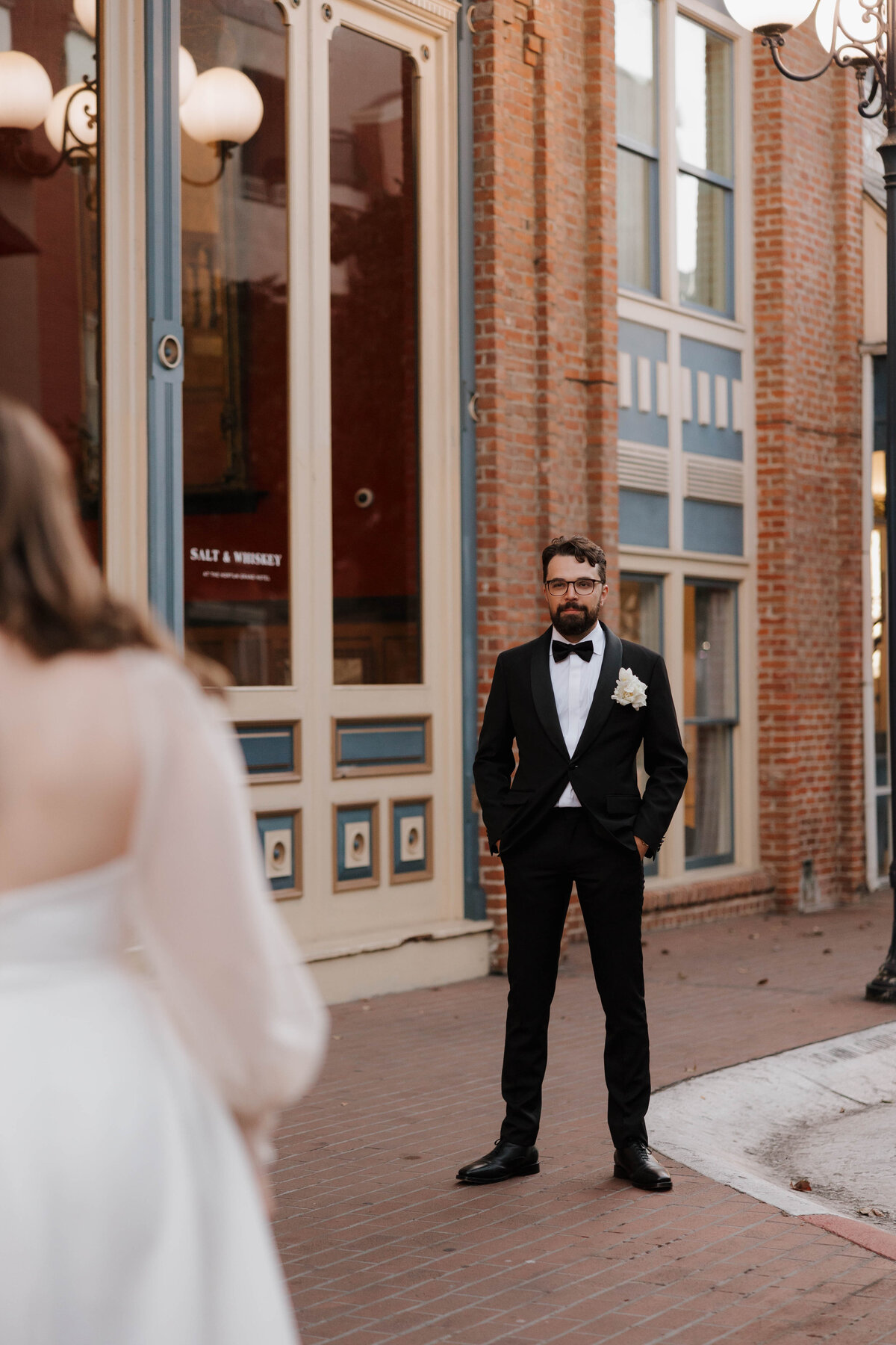 horton-plaza-hotel-san-diego-wedding-raven-berlin-photo-903