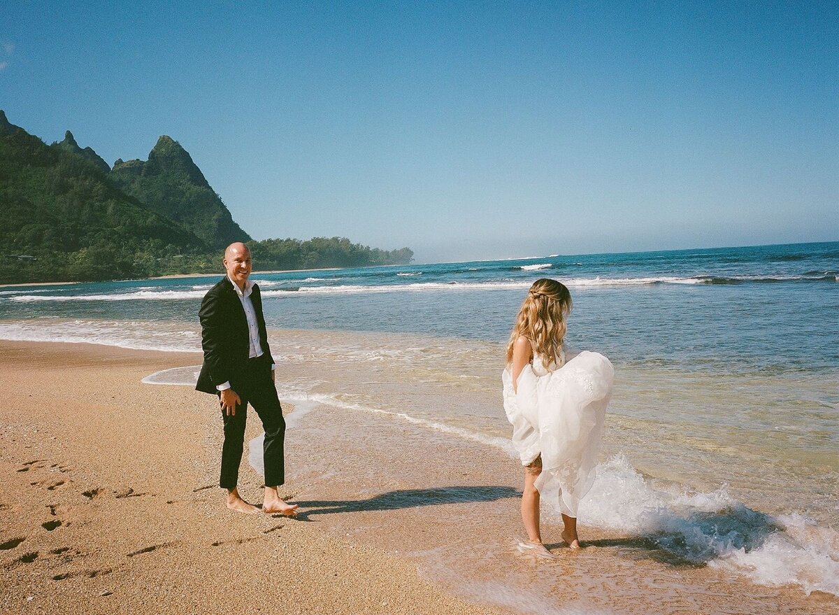 Ami-Shauna-Kauai-Elopement-Tunnels-Beach-1-Hotel-Hanalei-Film-Photography-by-Alexandra-Masihy-69