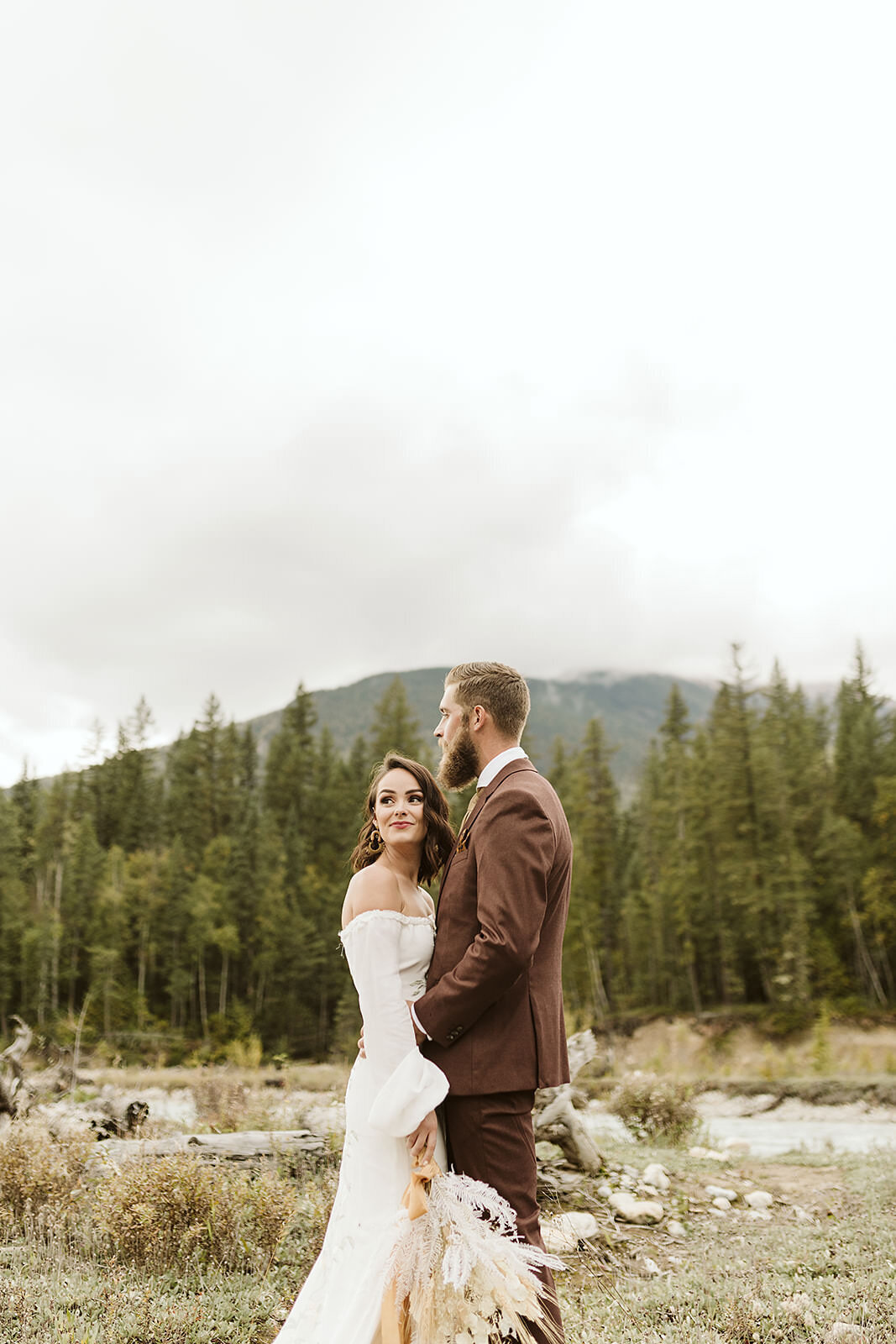 banff-intimate-wedding-011