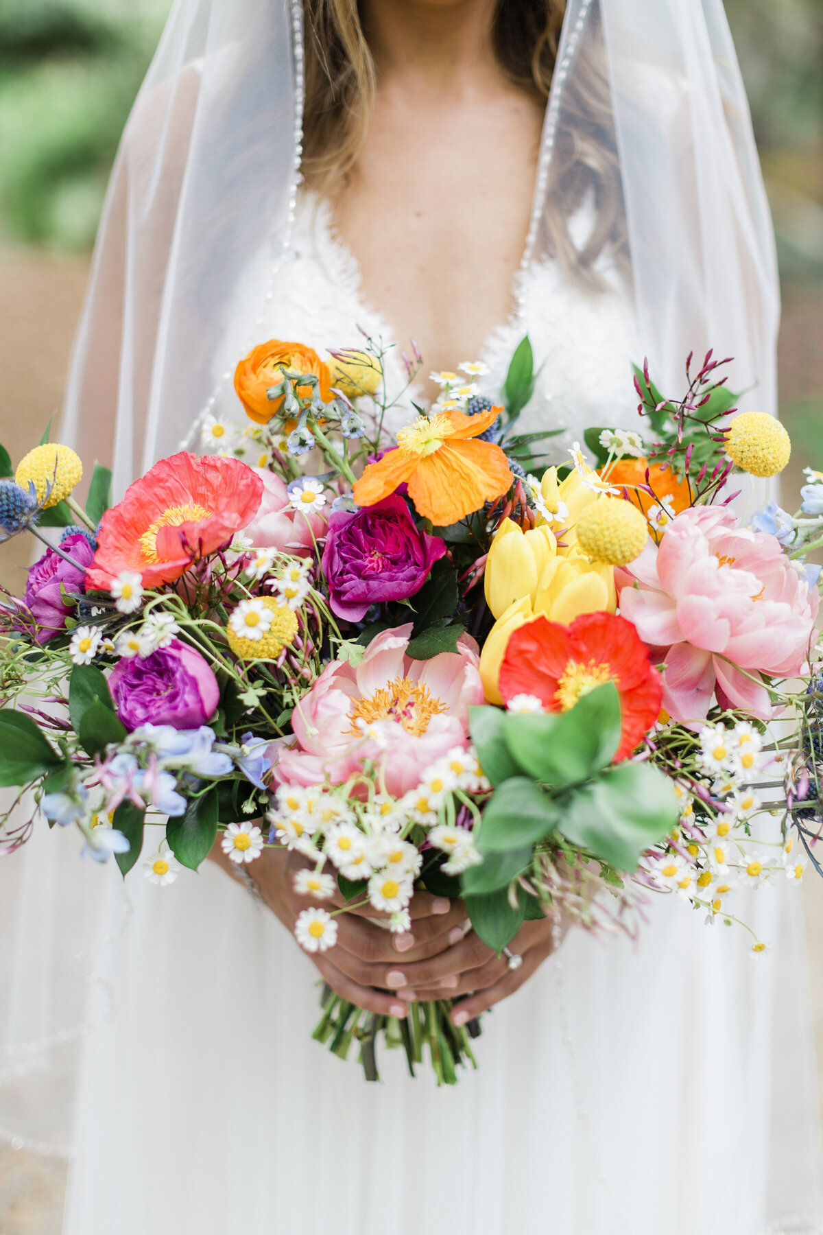 citrus-wedding-bride-bouquet-watercolor