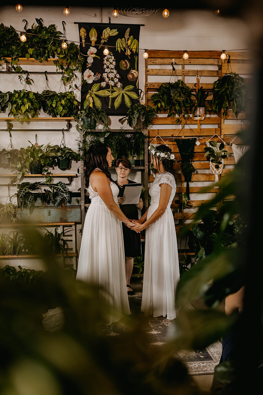 rad-red-wild-roots-unique-wedding-venue-chantilly-chic-celebrations-114