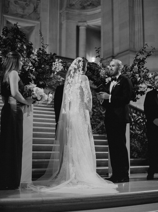 Lauren+Alex_sf_city_hall_050