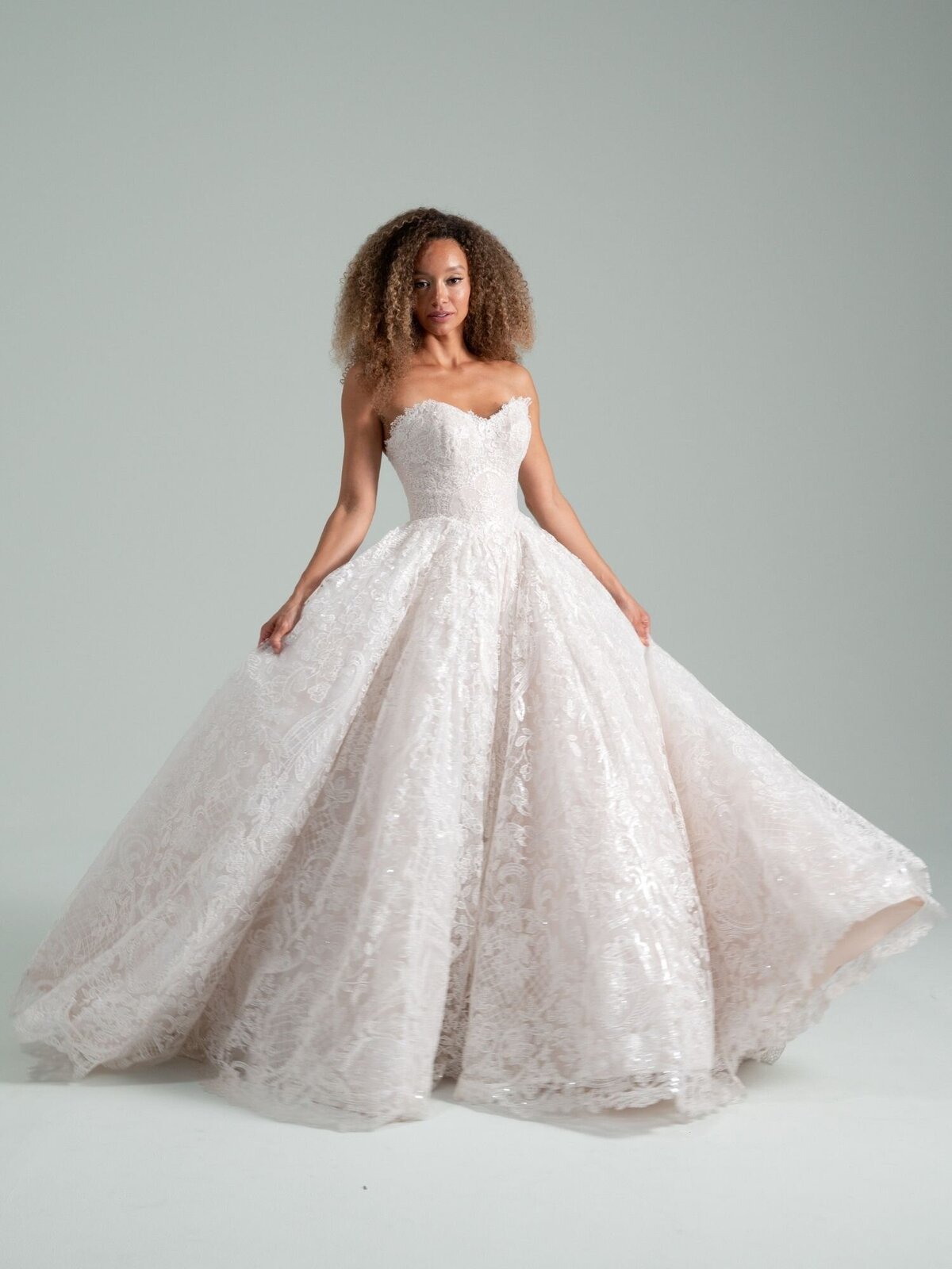 She Who Hung the Moon_HP62637_6