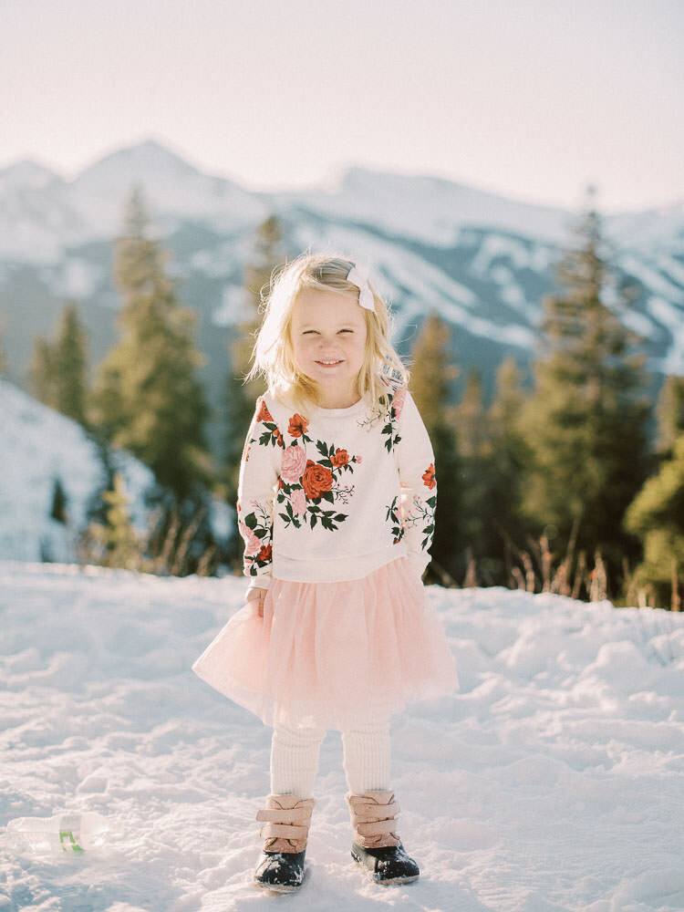 Colorado-Family-Photography-Snowy-Winter-Shoot-Pinks-and-Blues-Breckenridge22