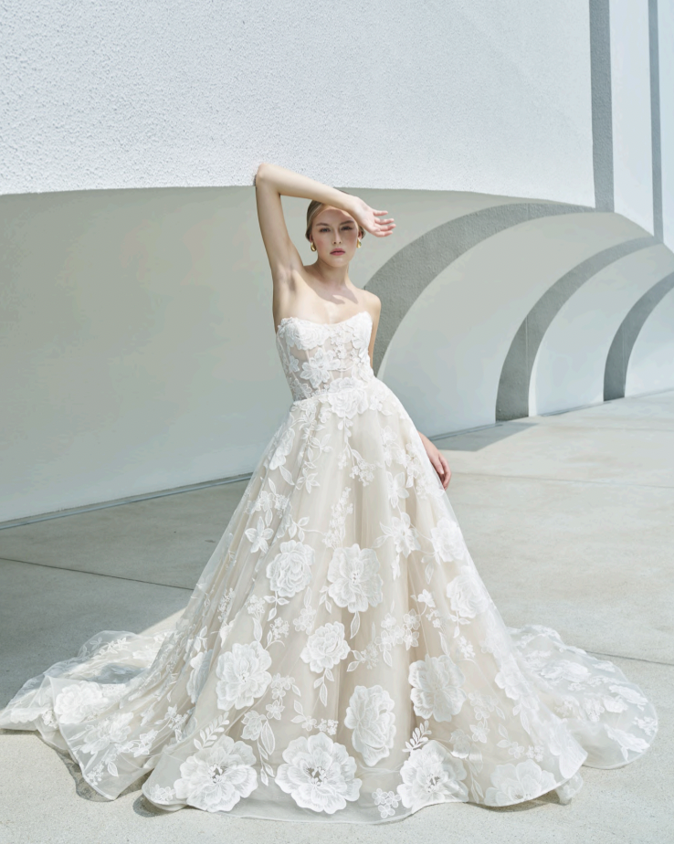 Beccar - Averie (Front)