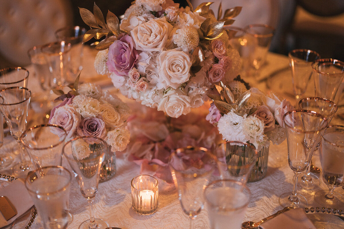 gold wedding table setting edmonton