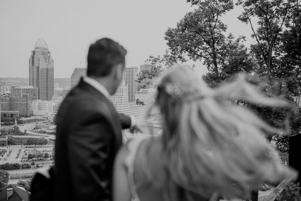 Cincinnati-wedding-the-view-13