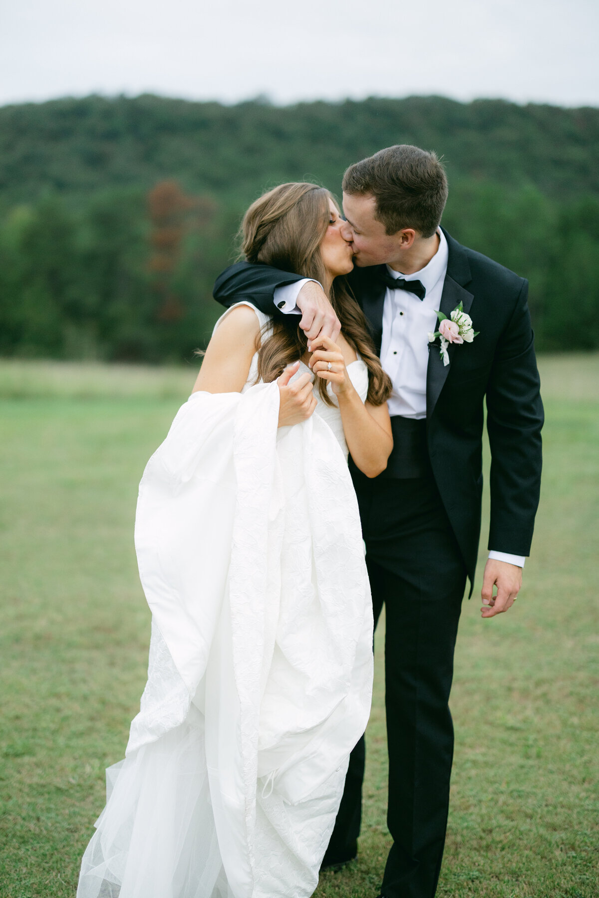 Katherine Horton Photography Olivia & Drew Wedding Day Katherine's Favorites_0220