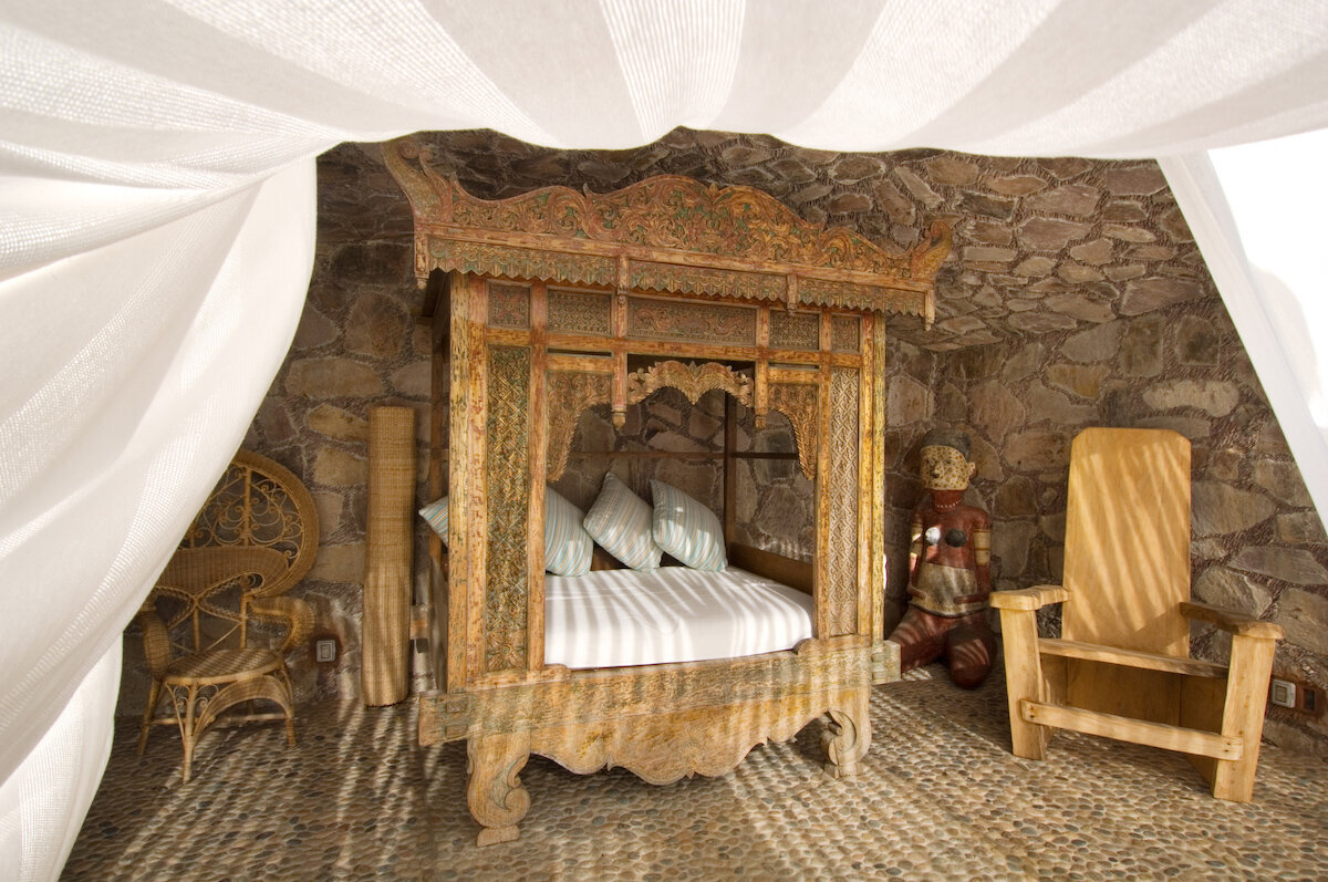02-2-Careyes-Mexico-Properties-Villas-Nido-de-Amor-Grotto