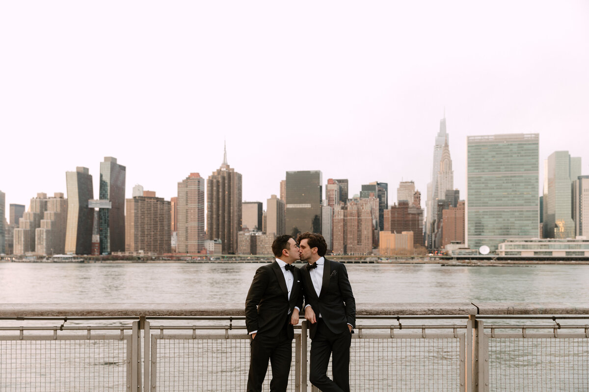 2022_manhattan-romantic-winter-gay-wedding-adam-griffin-photo-41