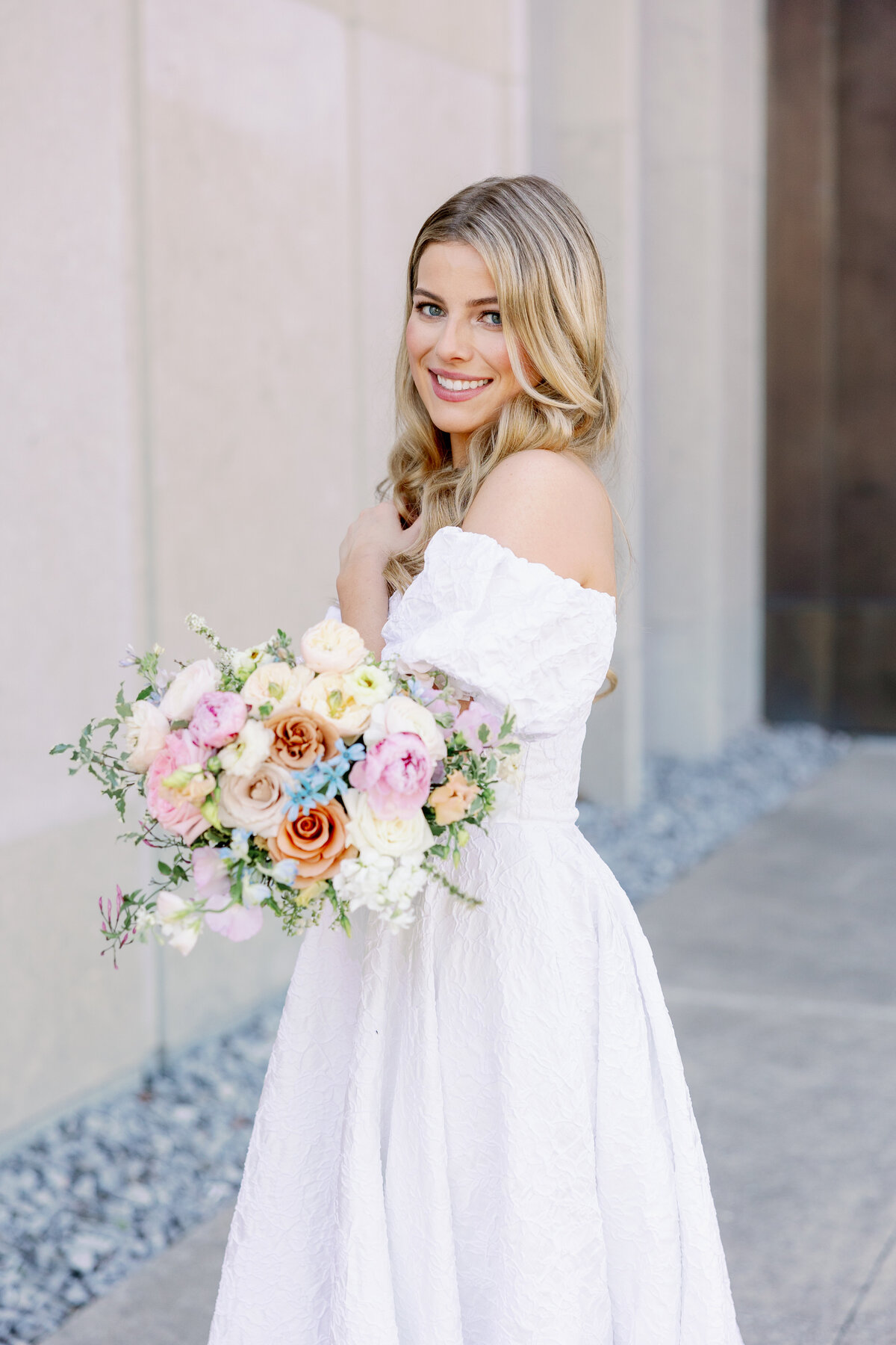 Nashville Tennessee State Museum Wedding Bride