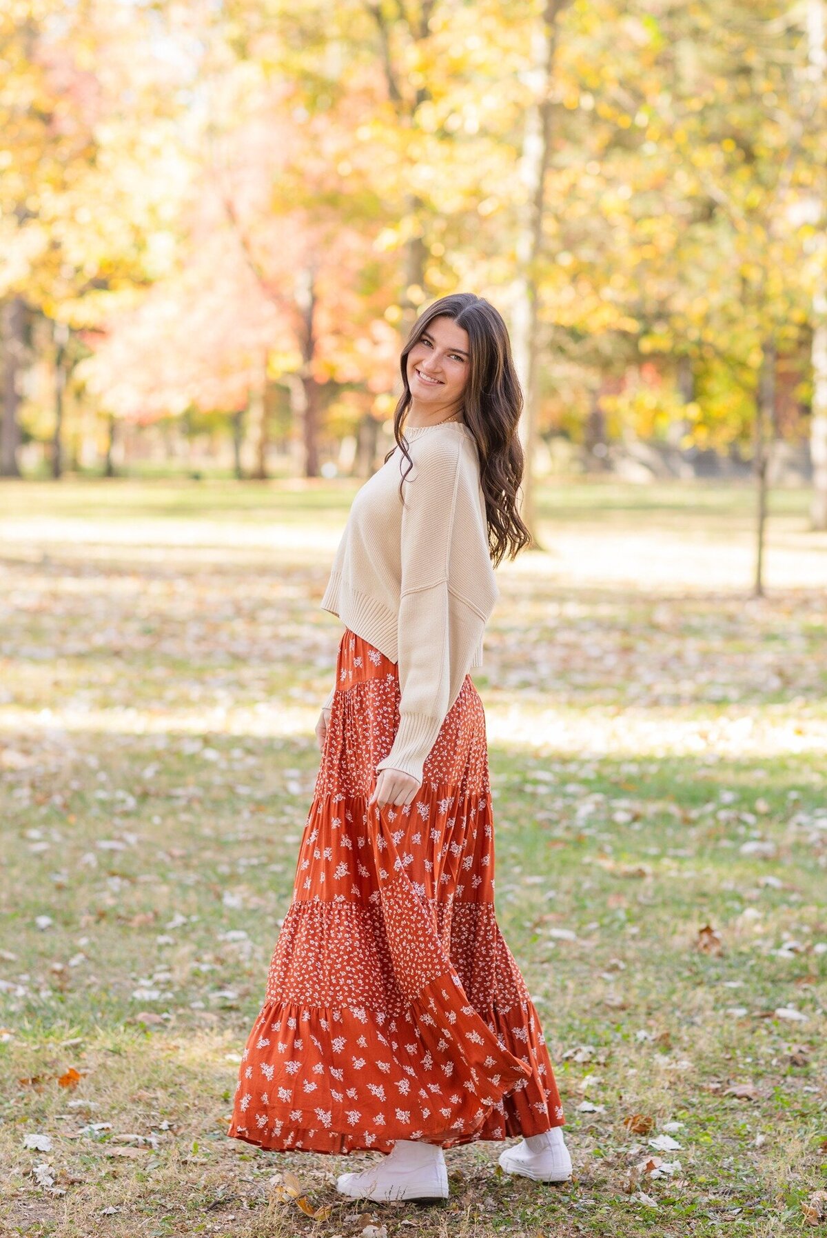 avery-ohio-fall-senior-photos-4