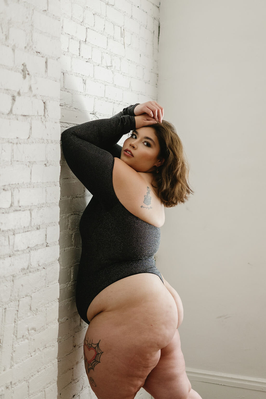 bb-posing-catie-eovaldi-photo(100)