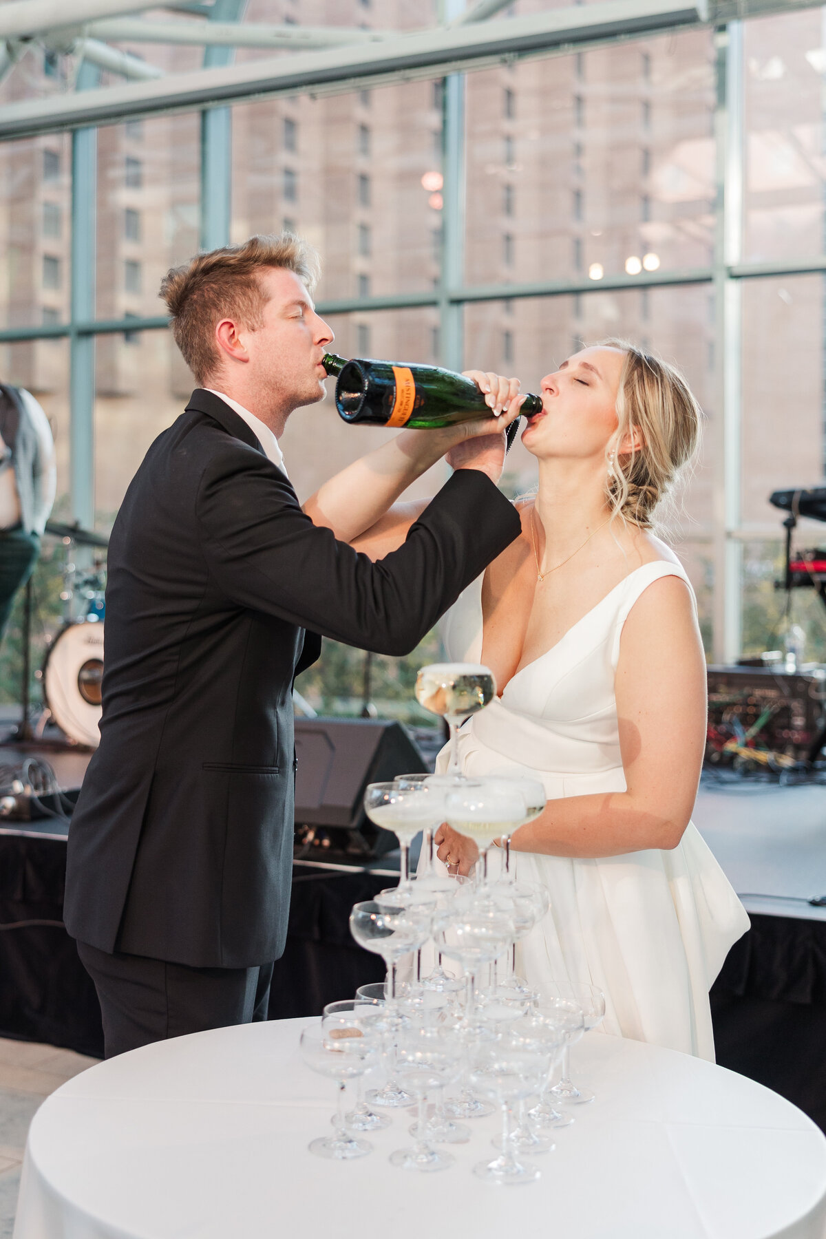 Alexis Fox Photography + Summer + Wedding + Indianapolis Arts Garden (48 of 58)
