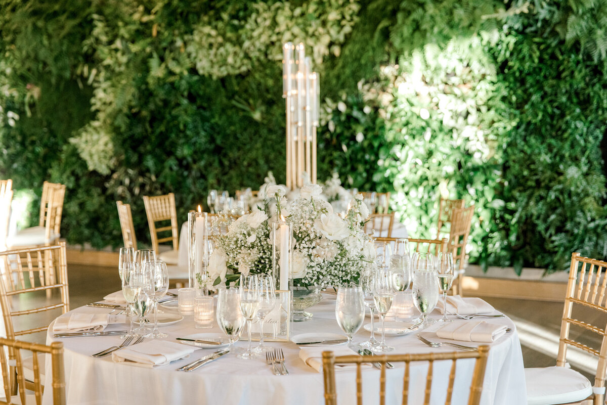 white and gold reception table at pendry natirar mansion