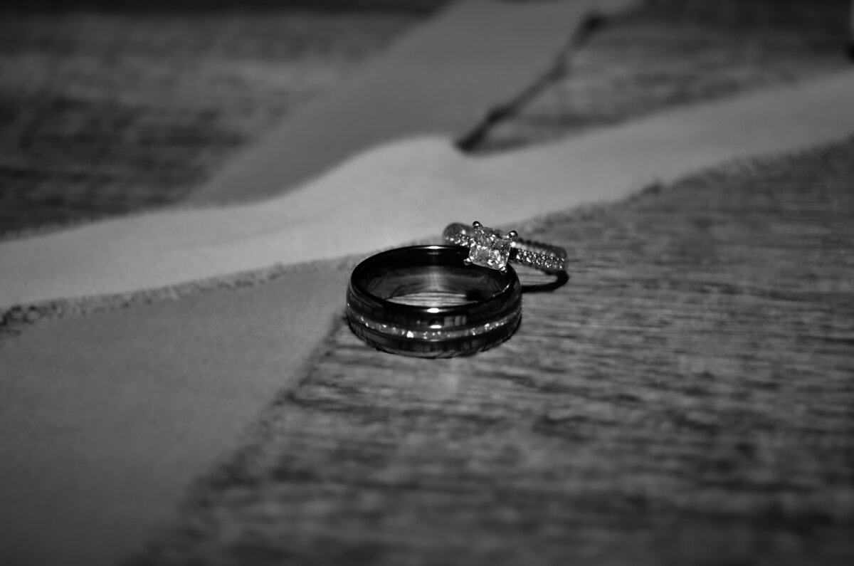 wedding ring detail photo
