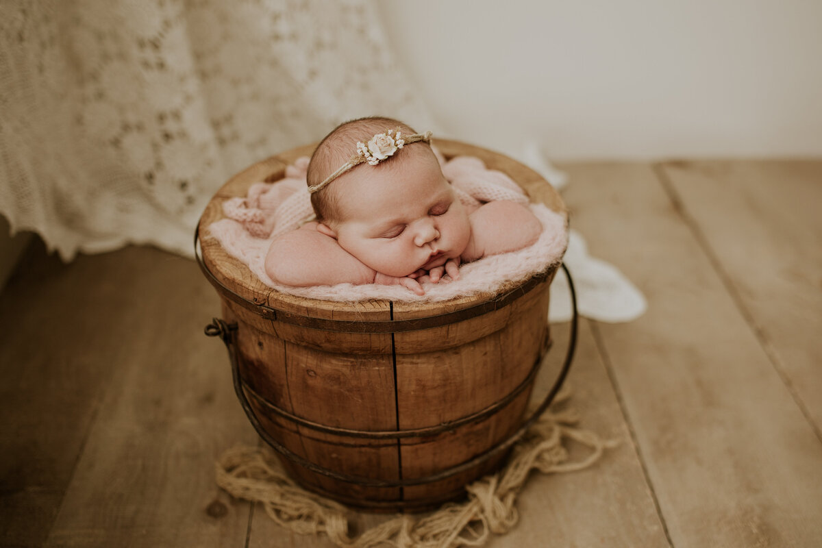 Red Deer Newborn Baby Photographer 132