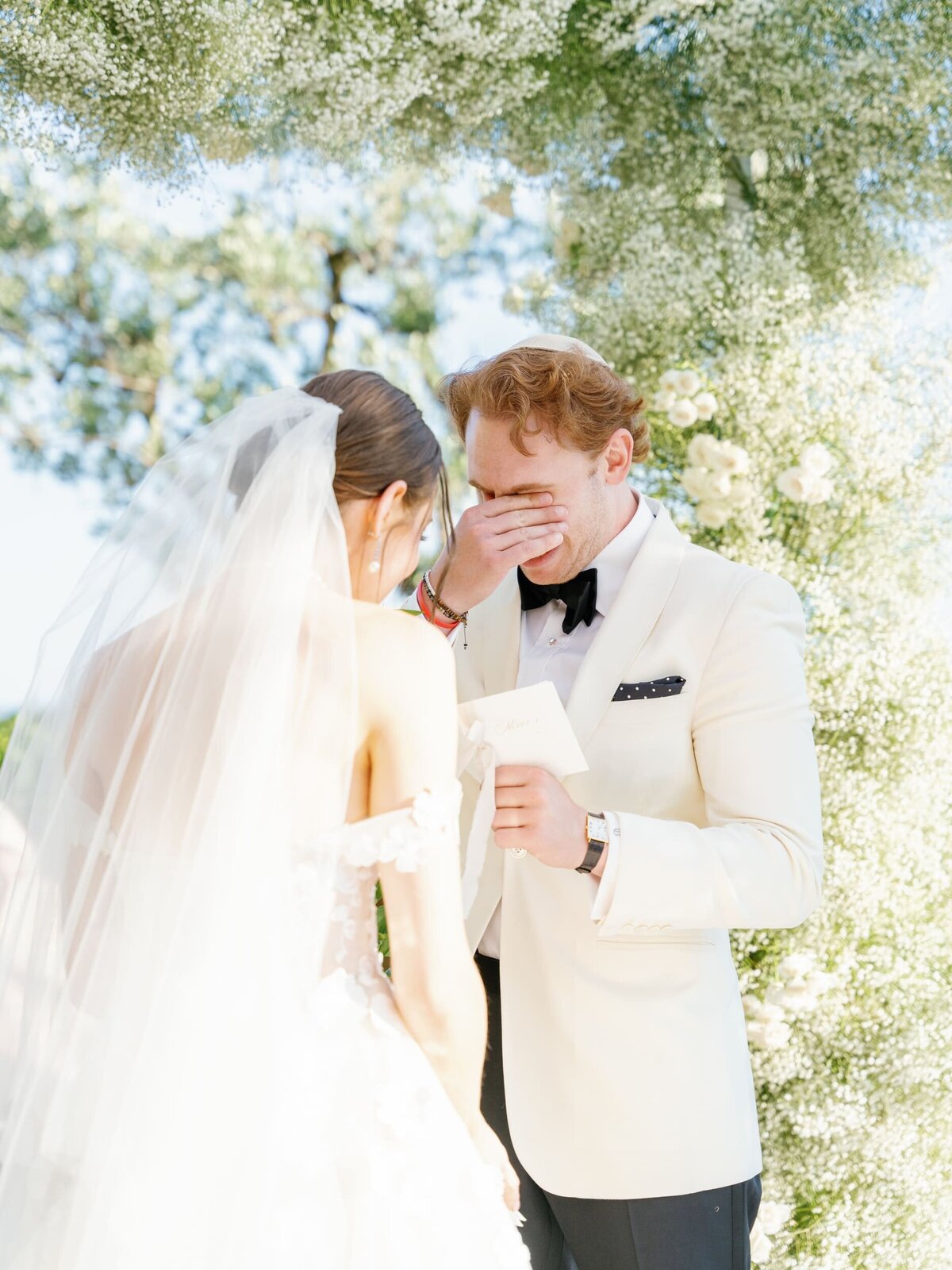 Emotional_Groom_Wedding_Ceremony