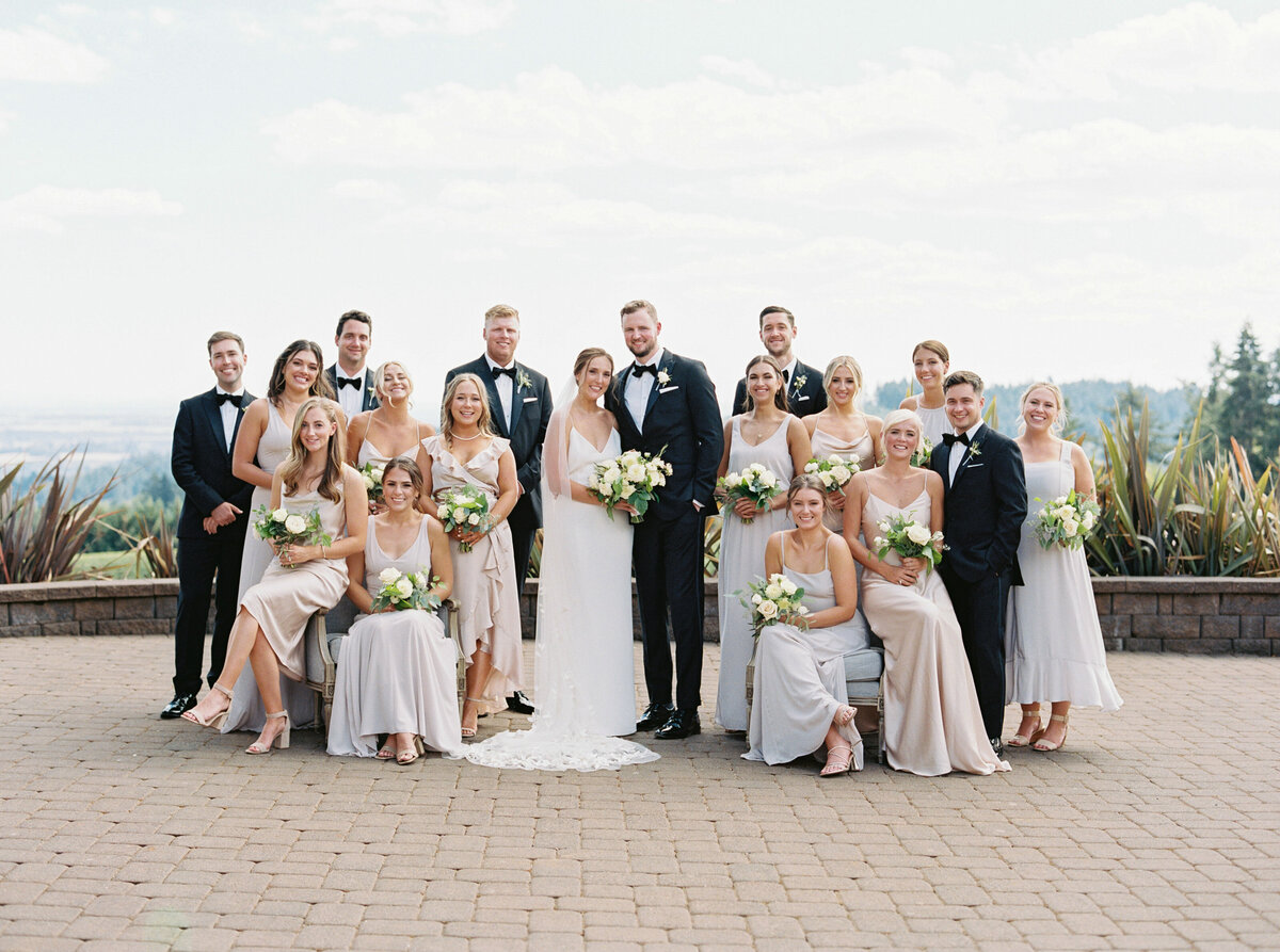 wedding-at-black-walnut-inn-and-vineyard-photography-by-the-tenneys-19